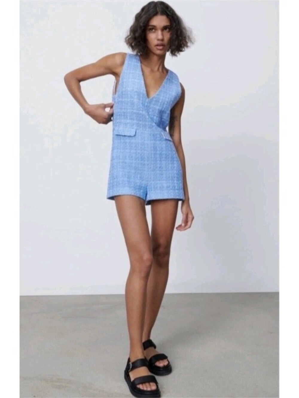 ZARA Blue Tweed Textured Romper Jumpsuit Sleeveless V-Neck Zip Back Large NWT